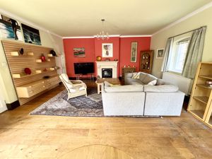 Photo 6- click for photo gallery